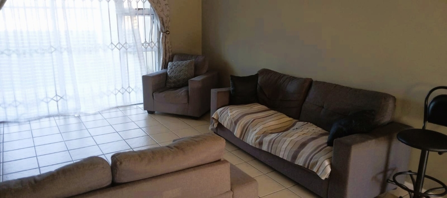 2 Bedroom Property for Sale in Heritage Park Western Cape